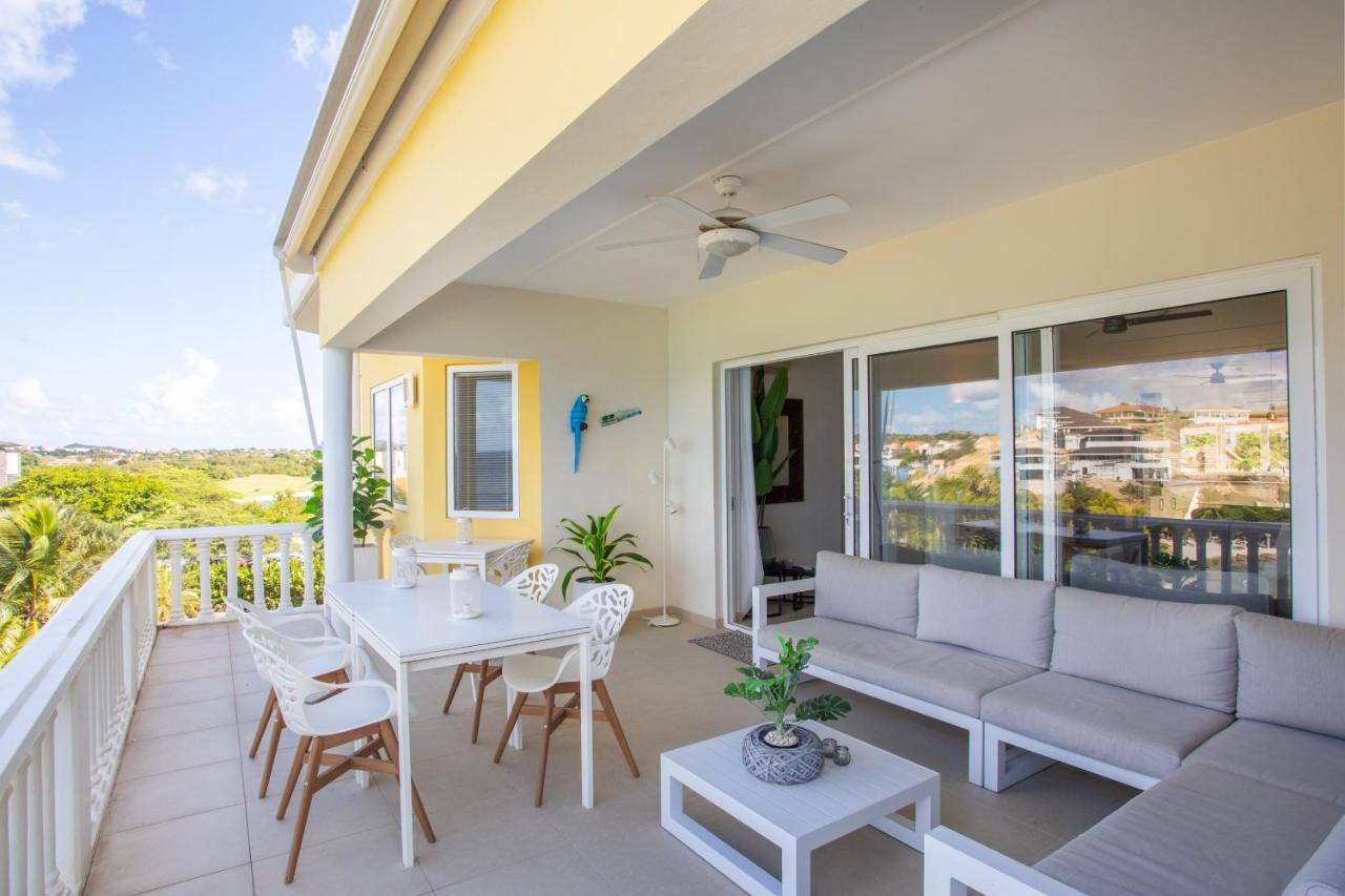 Blue Bay Beach Apartments Exterior photo